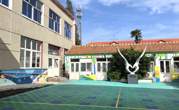 中鼎策略 艺术共创暖童心，空间优化护成长：  “心星同行·特别的我们”关爱行动 助力改善同行之家特殊儿童发展中心环境